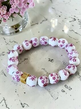 Hand Crafted Pink Daisies Porcelain Beaded Bracelet 7”
